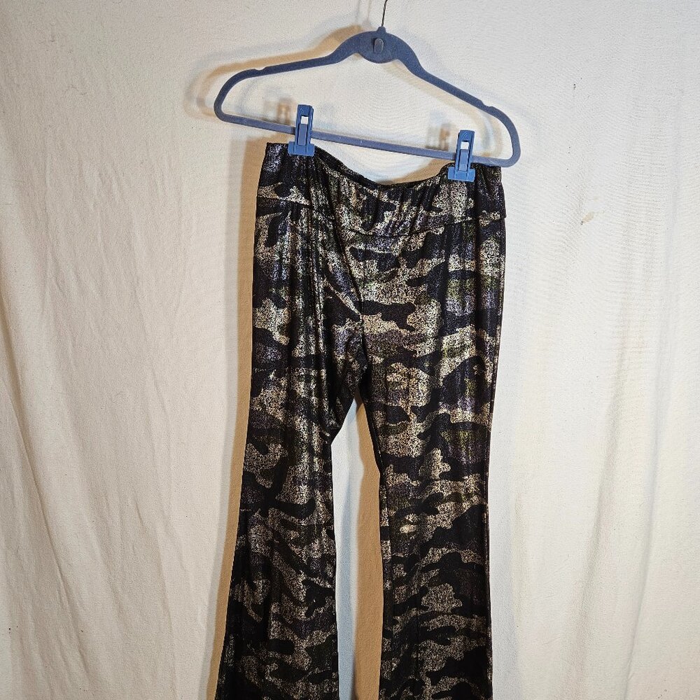 No Boundaries Yogaa Pants -- ITEM #2258